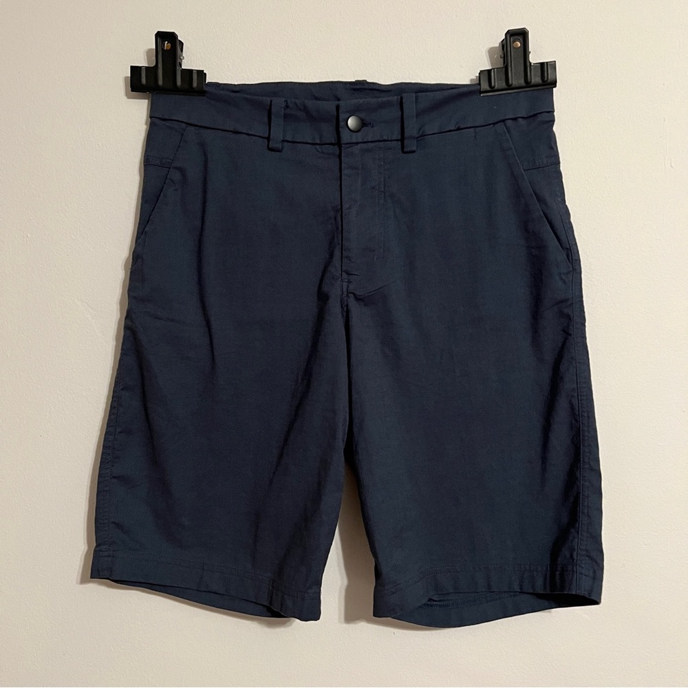 Men’s Navy Lululemon Shorts